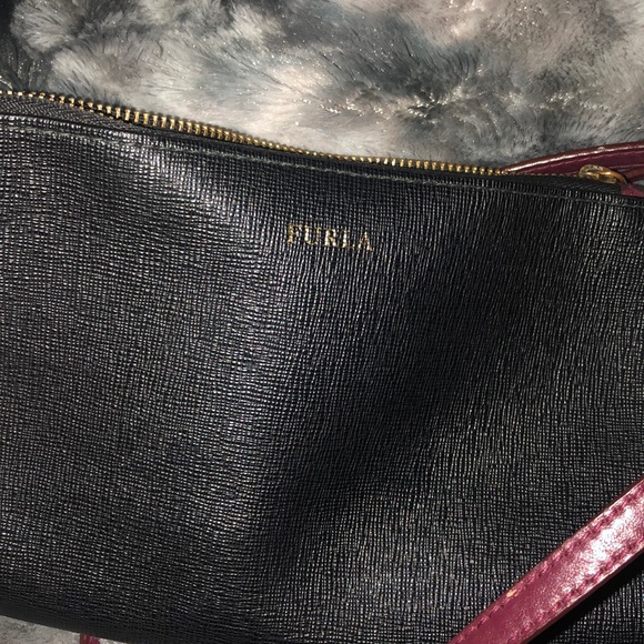 Furla purse - Picture 3 of 3